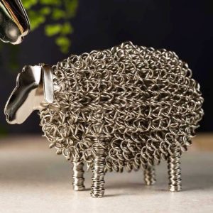 Wiggle Metal Lamb